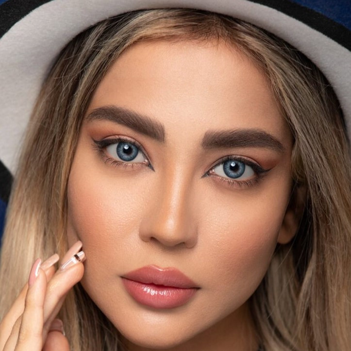 لنز طبی رنگی سالانه اپتی کالر